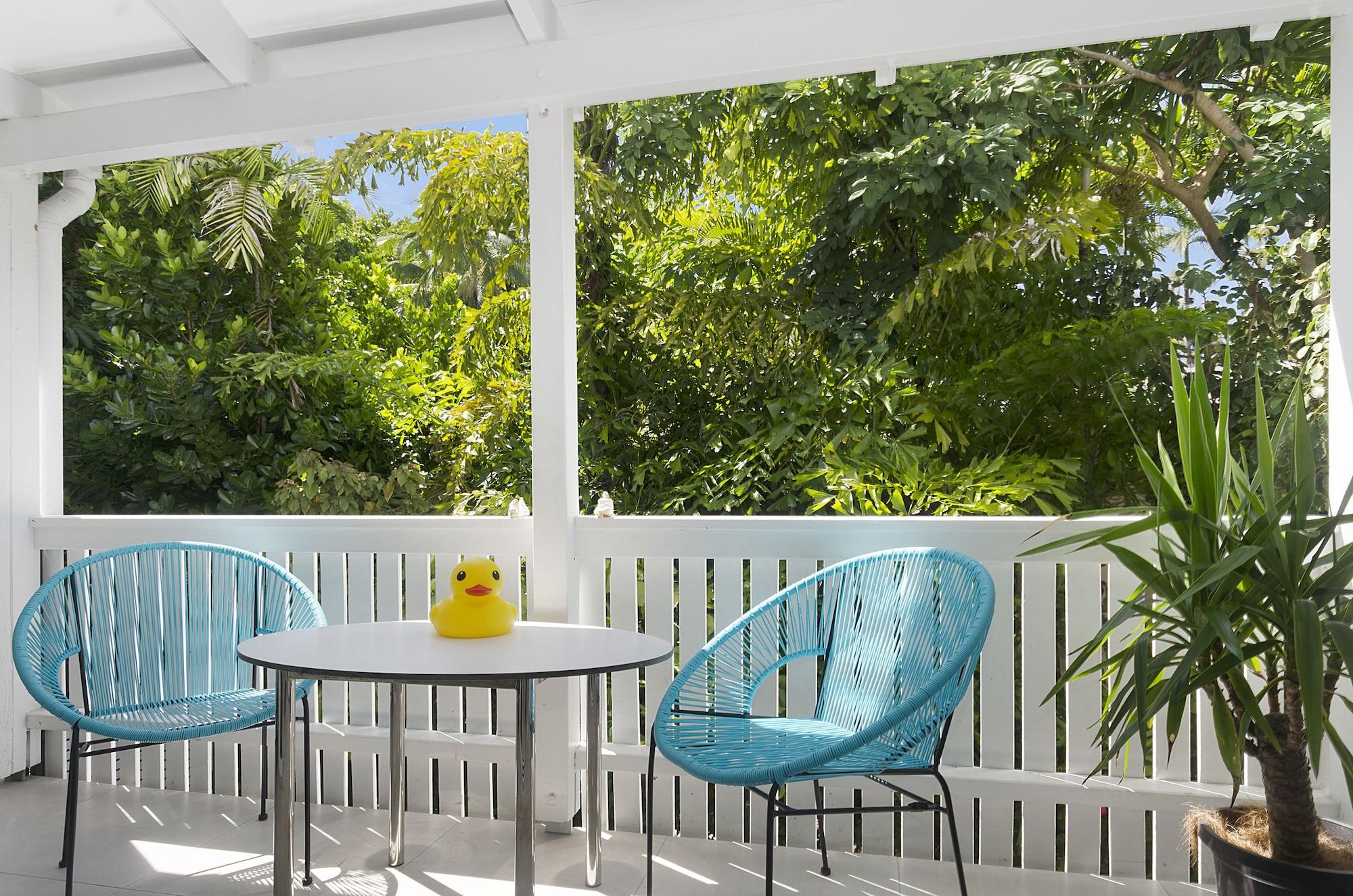 By The Sea Port Douglas Esterno foto