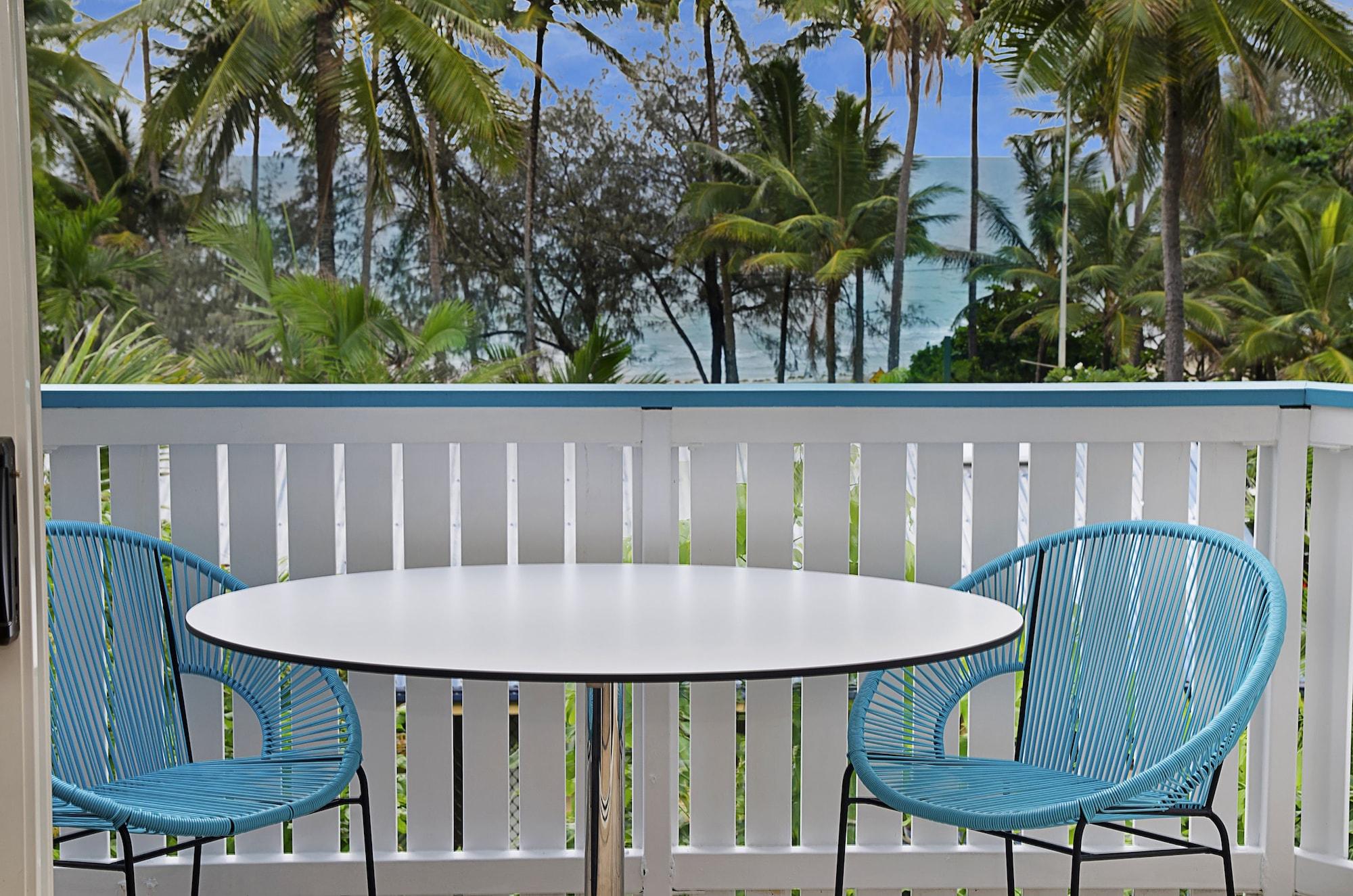 By The Sea Port Douglas Esterno foto